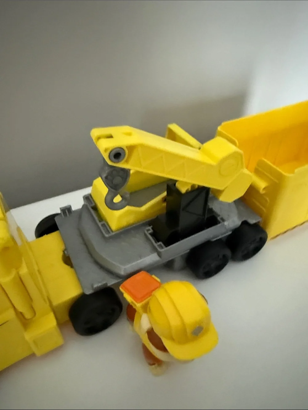 Paw Patrol Rubble Construction Truck & Figure - big truck pup